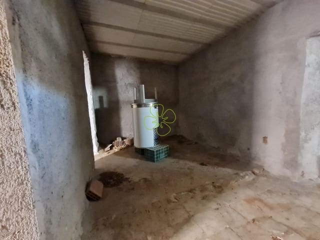 4 slaapkamer Huis te koop in Albox - € 65.000 (Ref: 9330826)