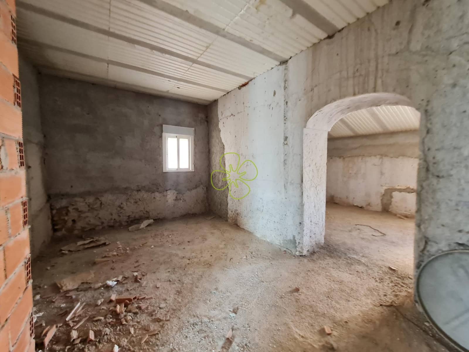 4 slaapkamer Huis te koop in Albox - € 65.000 (Ref: 9330826)