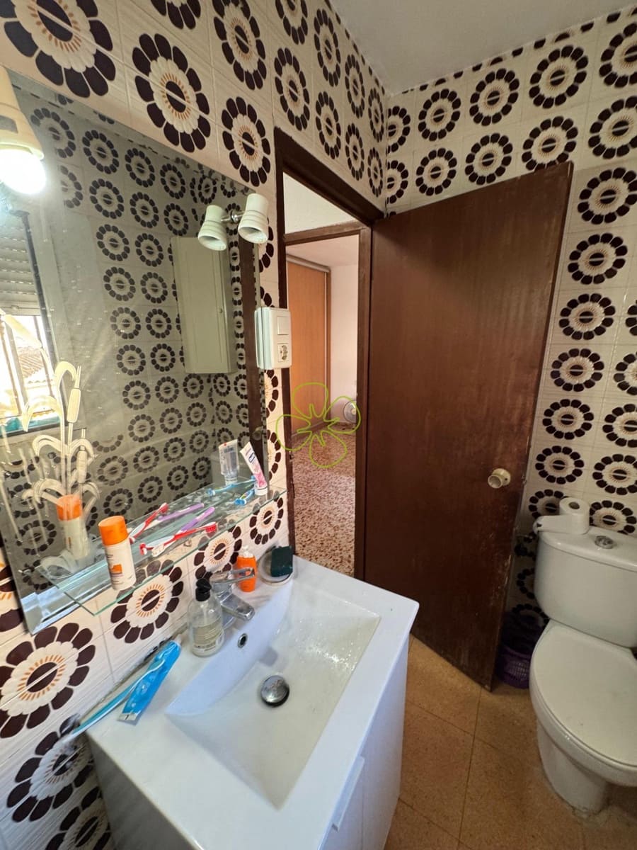 3 sypialnia Dom na sprzedaż w Guadahortuna - 45 000 € (Ref: 9374615)