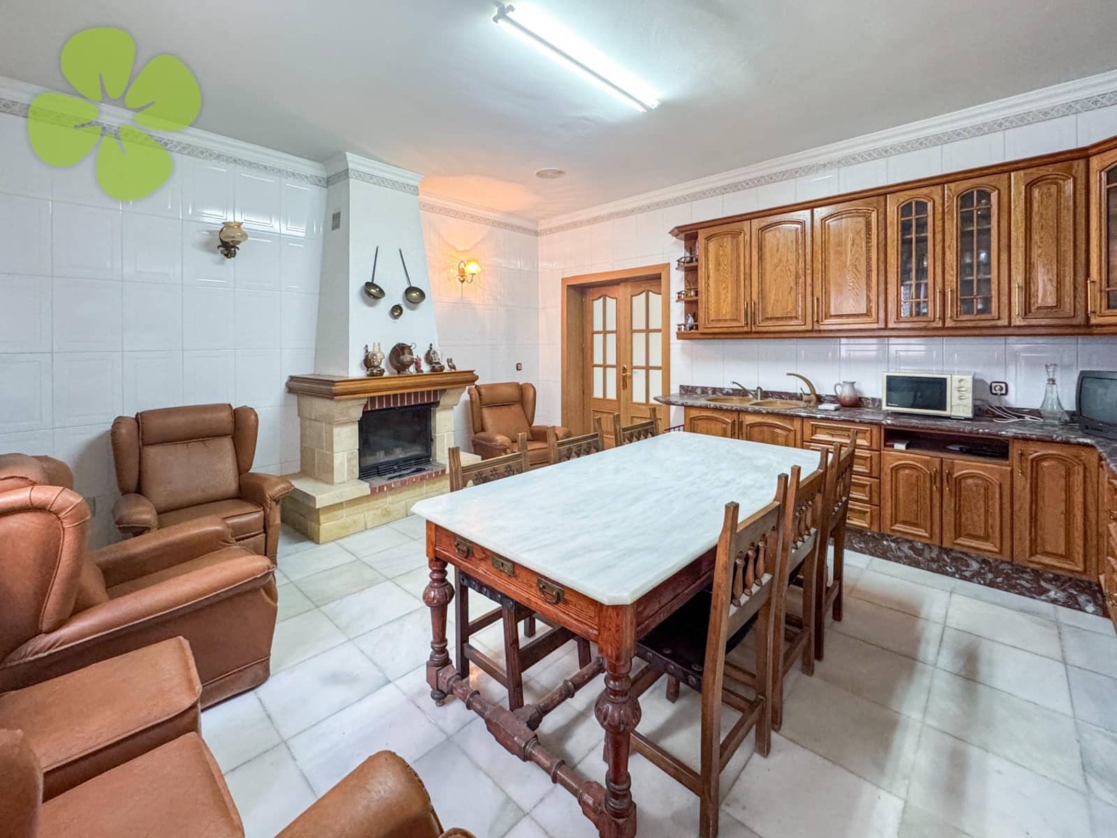 6 soveværelse Byhus til salg i Cantoria - € 205.000 (Ref: 9376741)