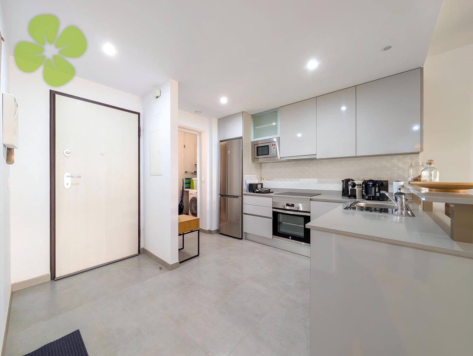 2 bedroom Flat for sale in San Juan de los Terreros with pool garage - € 215,000 (Ref: 9396203)