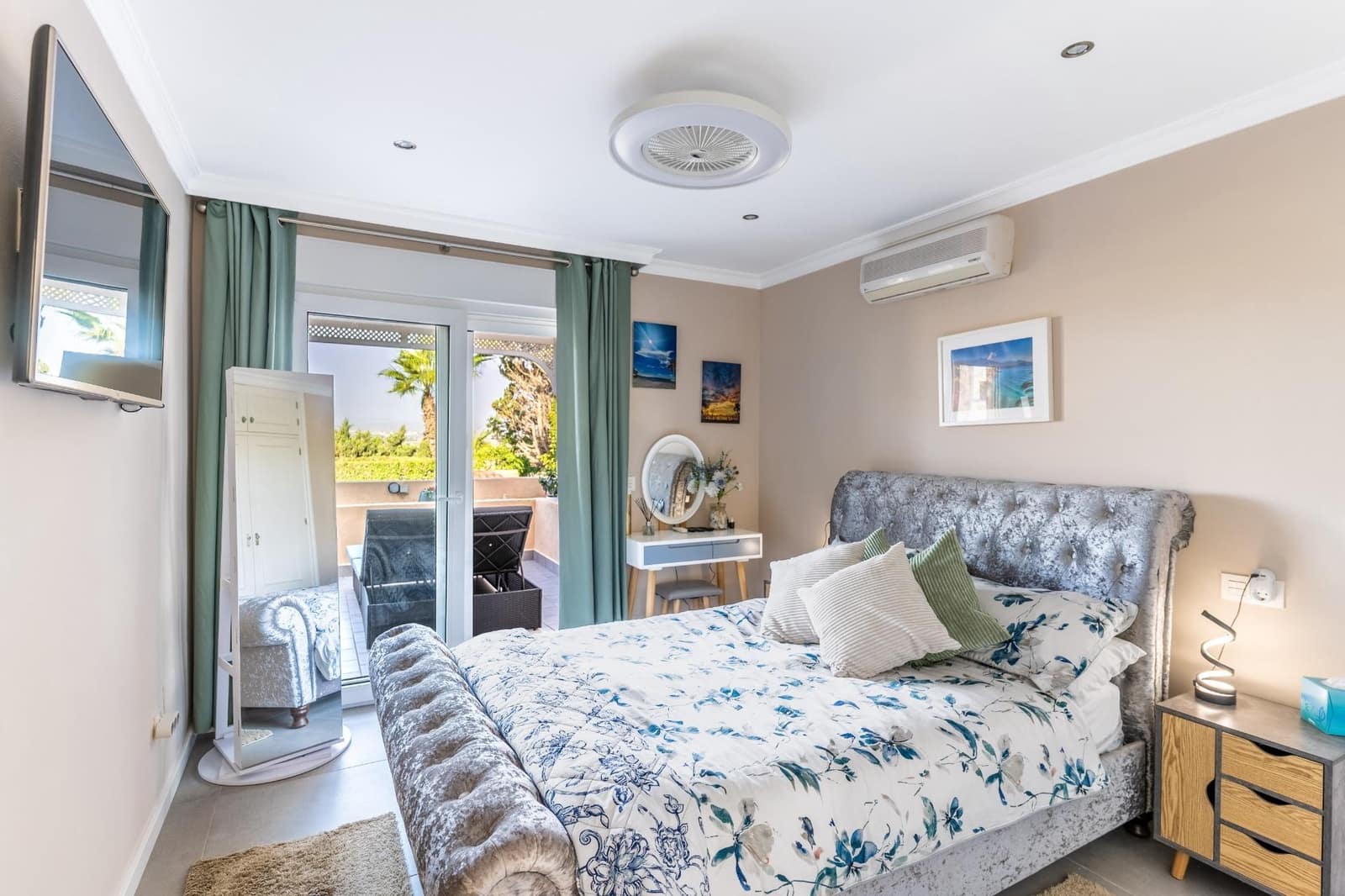 5 soveværelse Villa til salg i Garrucha med swimmingpool garage - € 1.150.000 (Ref: 9403544)