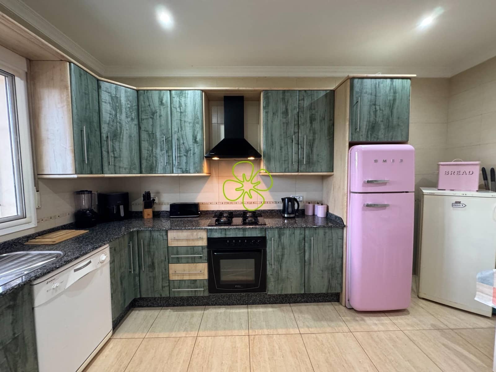 3 soverom Villa til salgs i El Cucador - € 220 000 (Ref: 9414280)