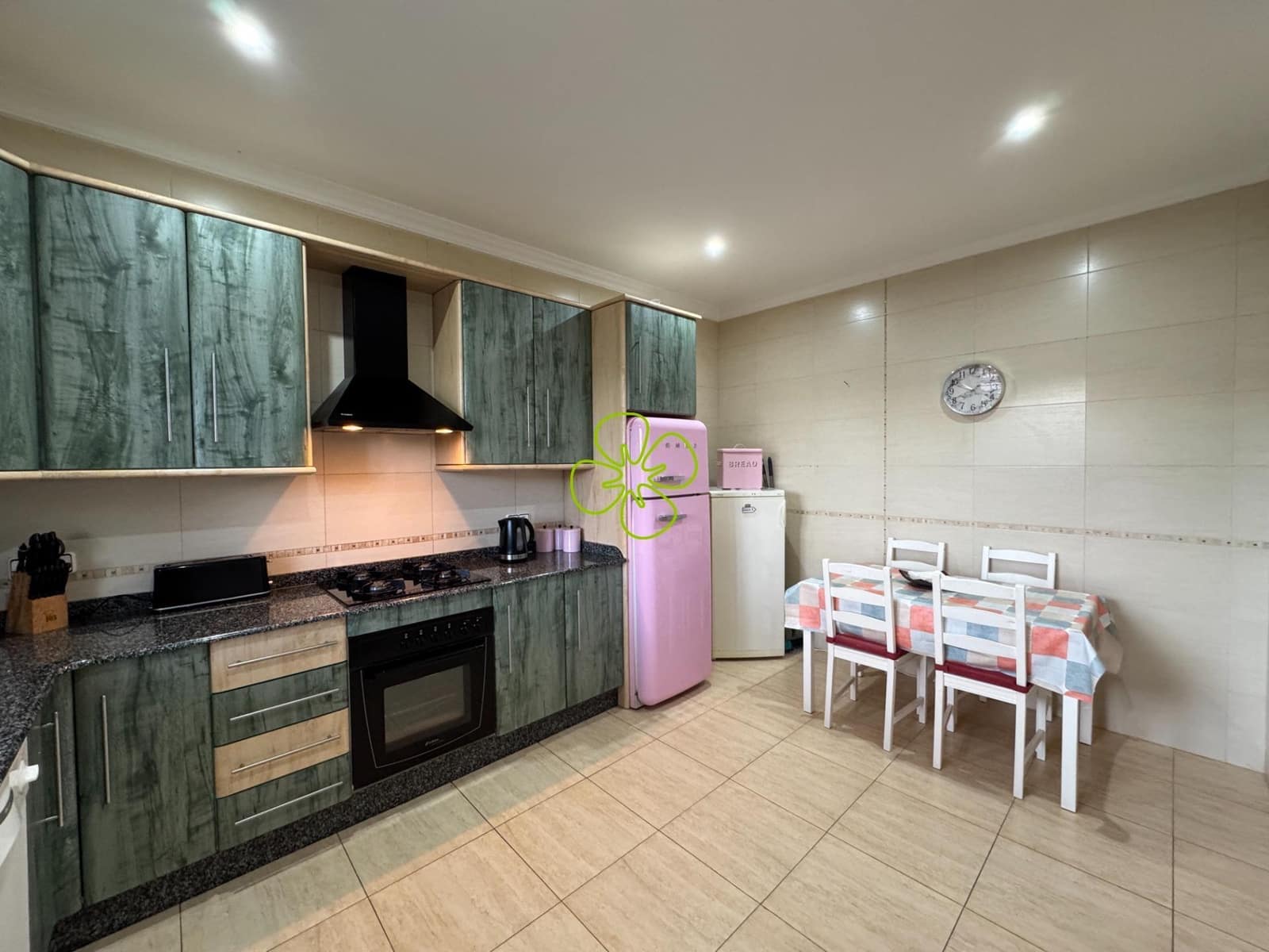 3 soverom Villa til salgs i El Cucador - € 220 000 (Ref: 9414280)