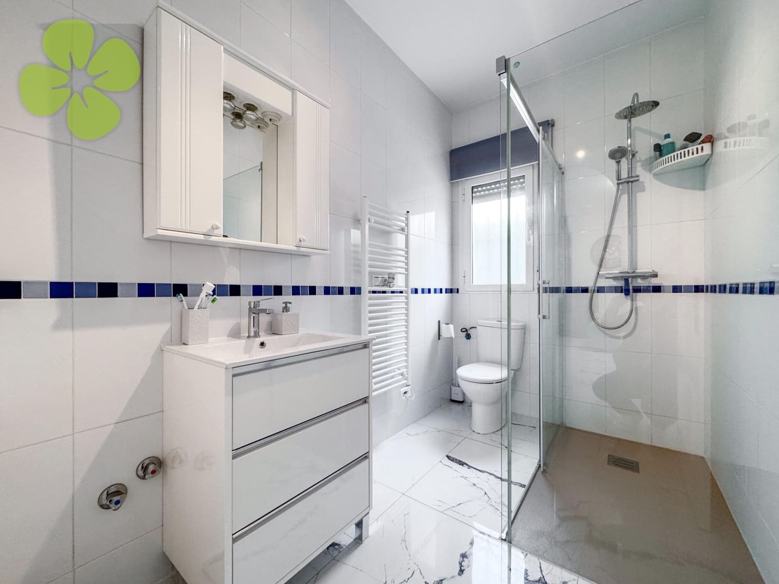 4 bedroom Villa for sale in Arboleas with pool - € 375,000 (Ref: 9435970)