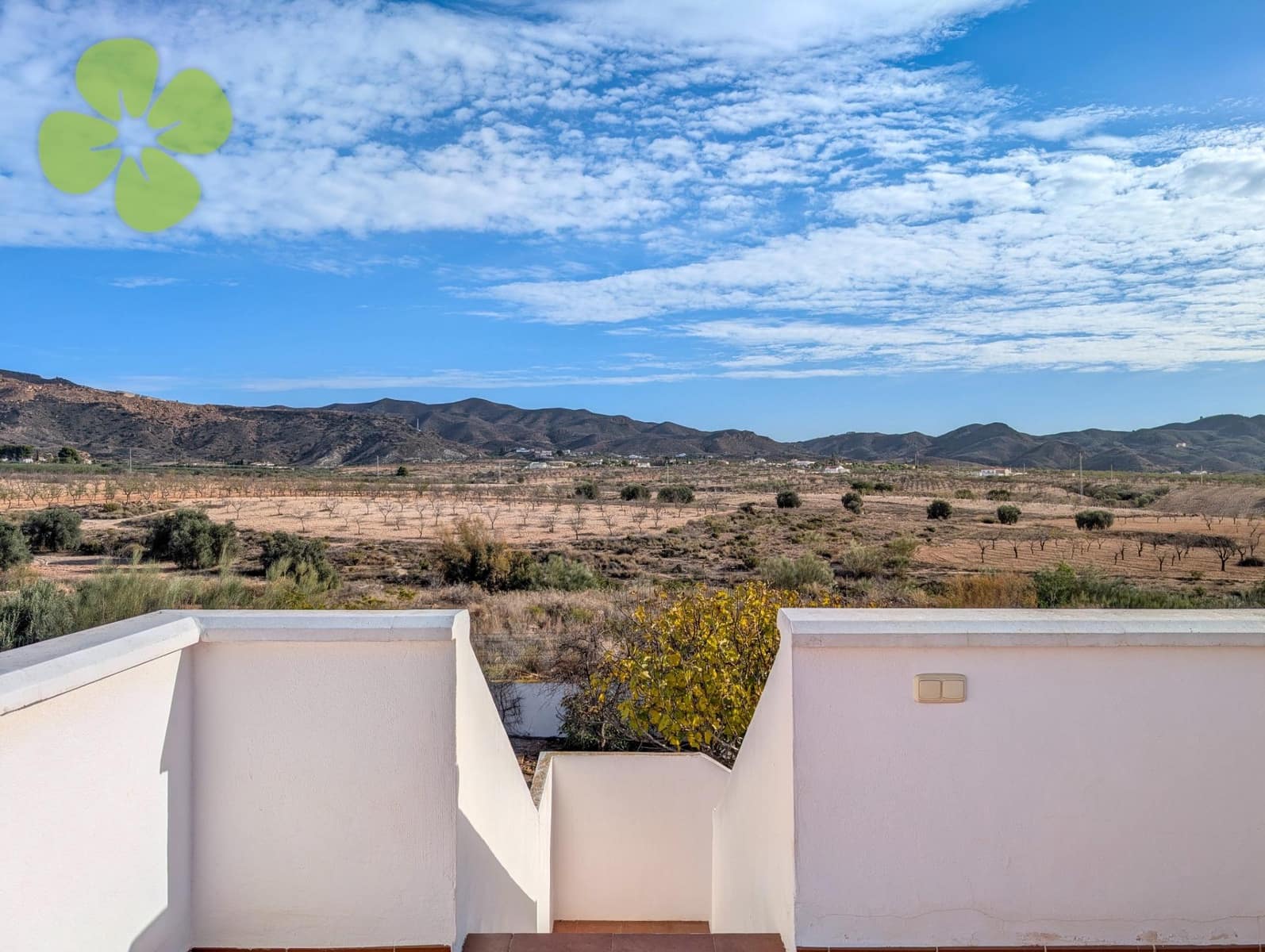 3 sypialnia Willa na sprzedaż w La Aljambra z basenem - 289 000 € (Ref: 9449582)