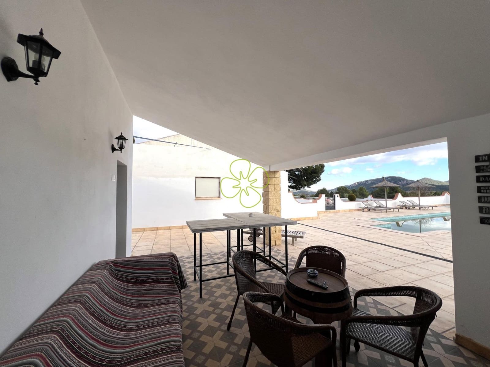 6 slaapkamer Villa te koop in Chirivel met zwembad - € 530.000 (Ref: 9465666)