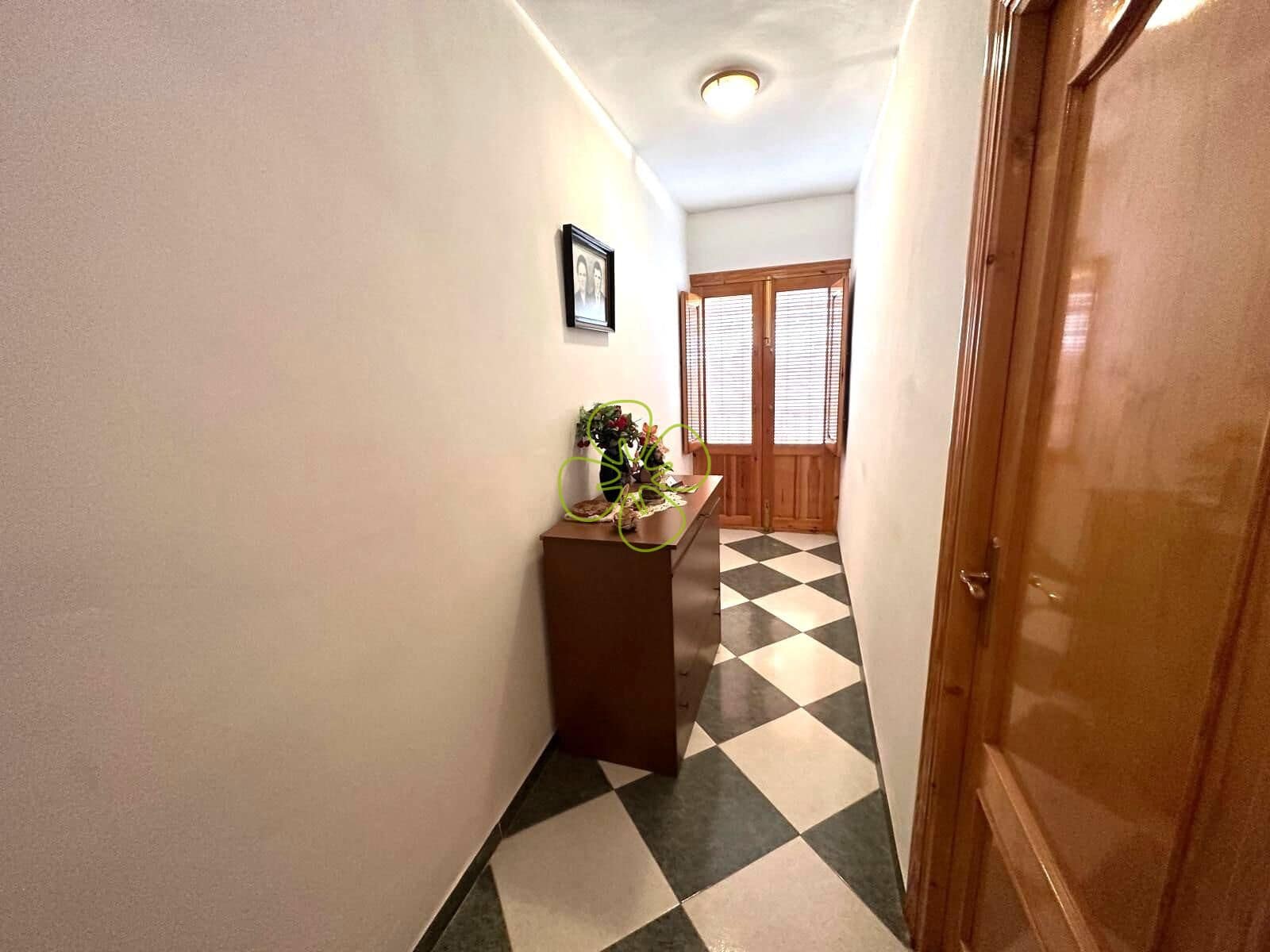 Casa de 6 habitaciones en Albanchez en venta - 95.000 € (Ref: 9465667)