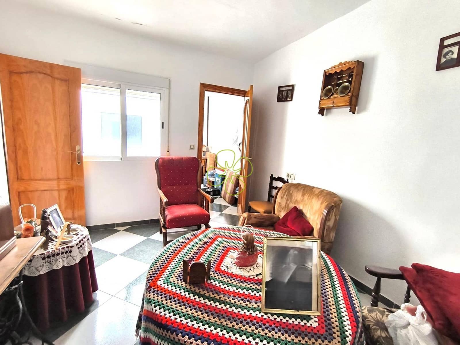 Casa de 6 habitaciones en Albanchez en venta - 95.000 € (Ref: 9465667)