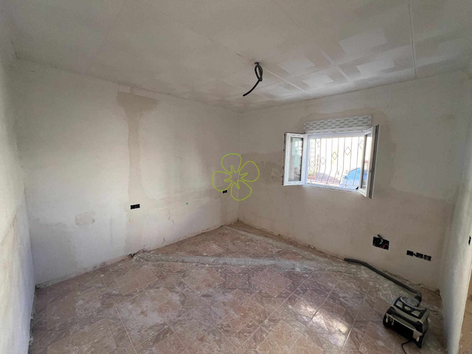 4 soverom Hus til salgs i La Alfoquia - € 140 000 (Ref: 9465668)