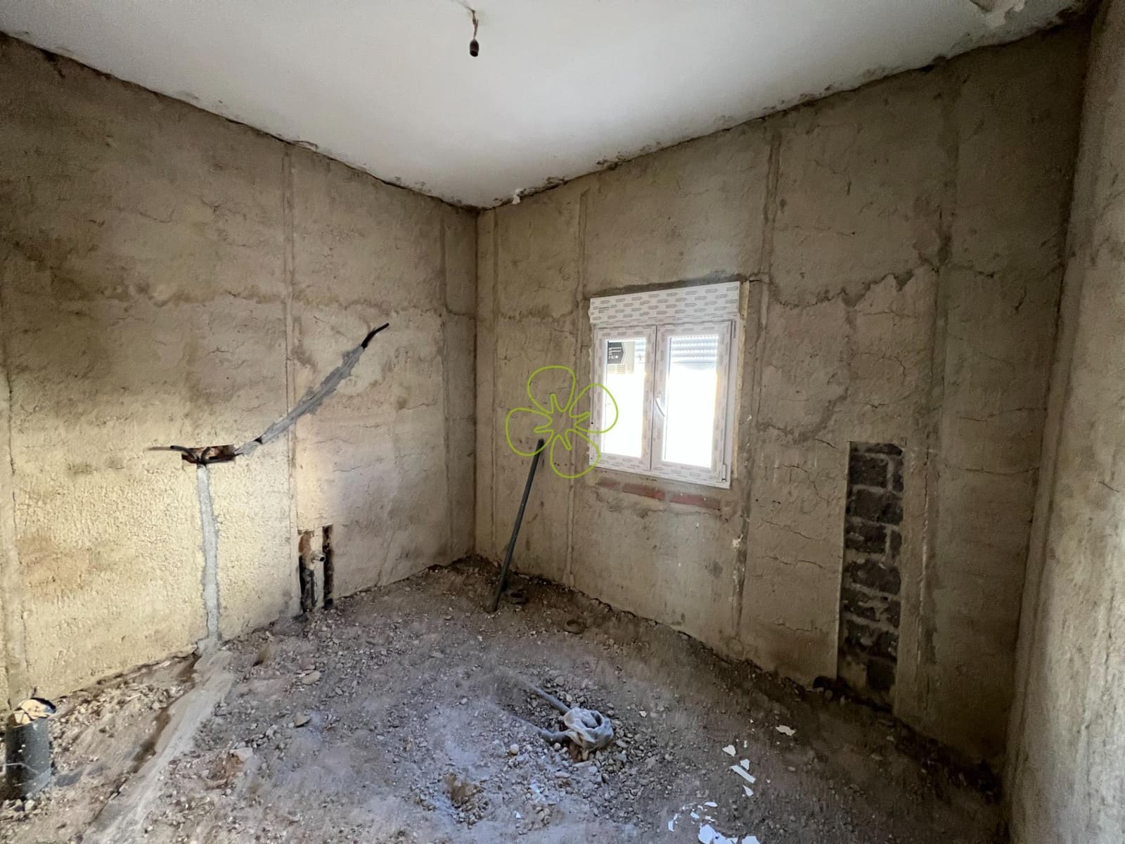 4 soverom Hus til salgs i La Alfoquia - € 140 000 (Ref: 9465668)