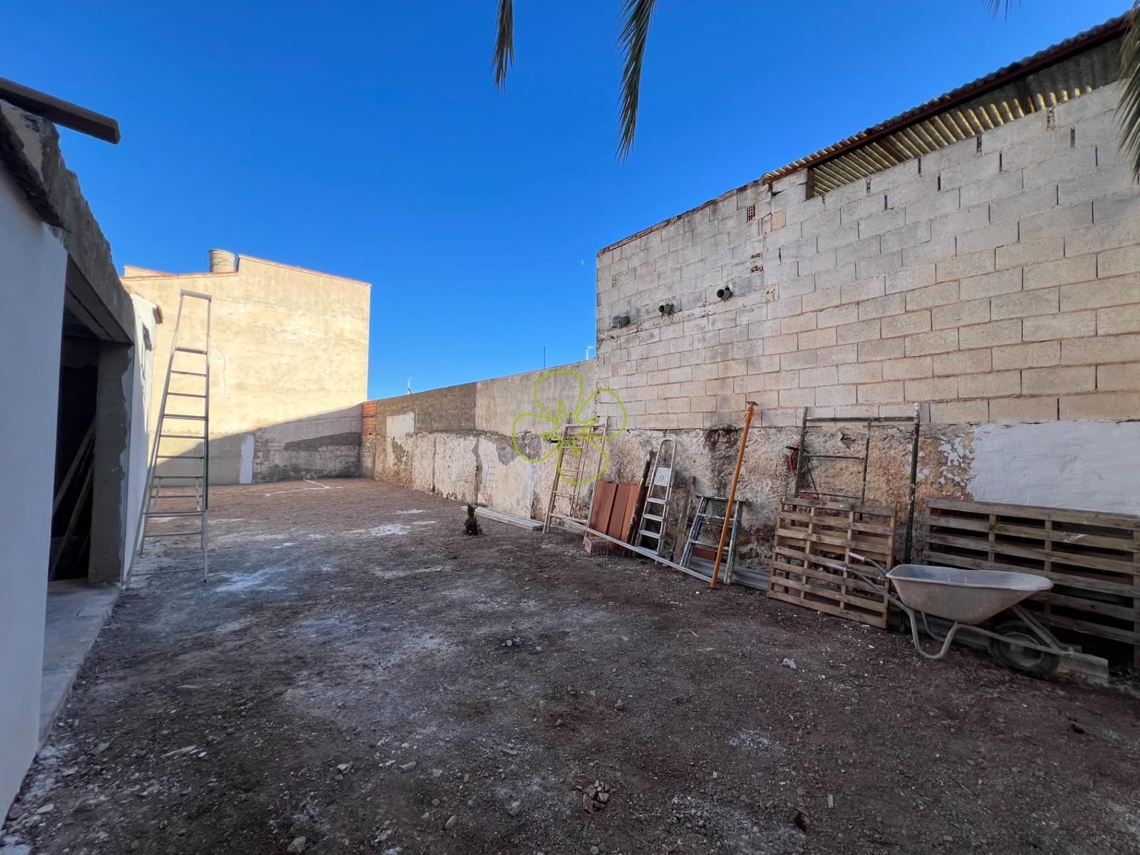 4 soverom Hus til salgs i La Alfoquia - € 140 000 (Ref: 9465668)