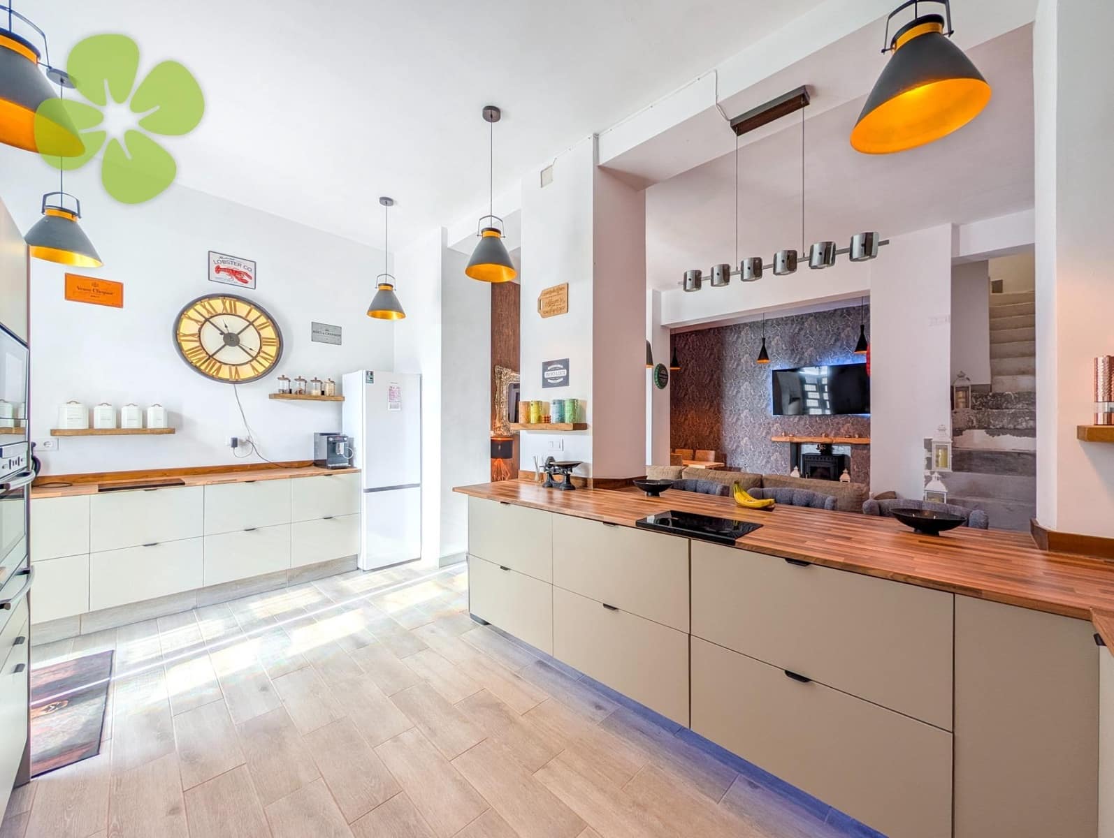 Casa de 3 habitaciones en Cantoria en venta - 199.500 € (Ref: 9504475)