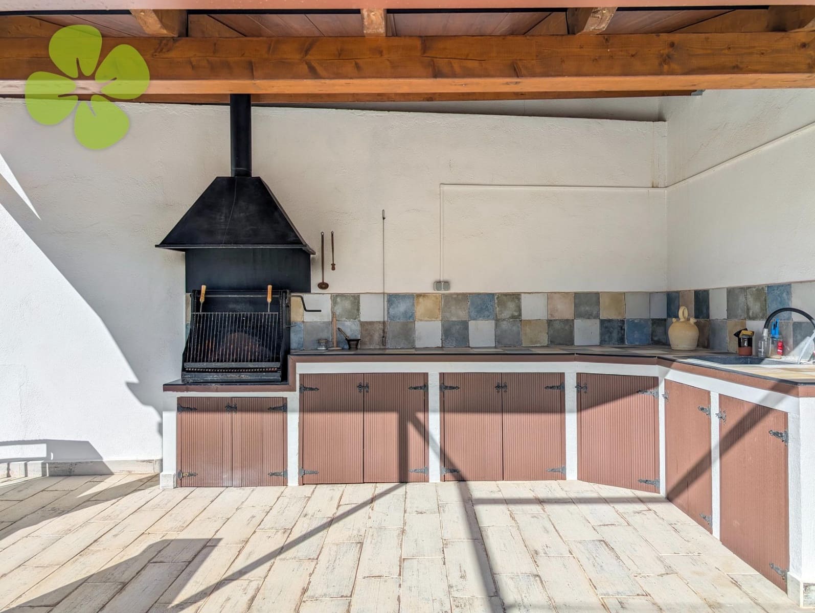 3 slaapkamer Huis te koop in Lijar met zwembad garage - € 219.000 (Ref: 9530927)