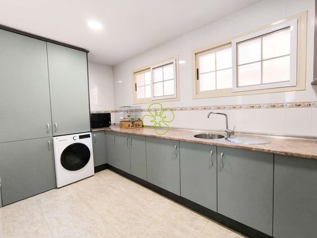 3 soveværelse Lejlighed til salg i Los Llanos (Zurgena), Zurgena med swimmingpool garage - € 139.950 (Ref: 9533905)