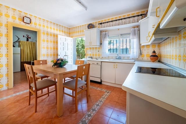 5 bedroom Villa for sale in Mojácar with pool - € 1,750,000 (Ref: 9543820)