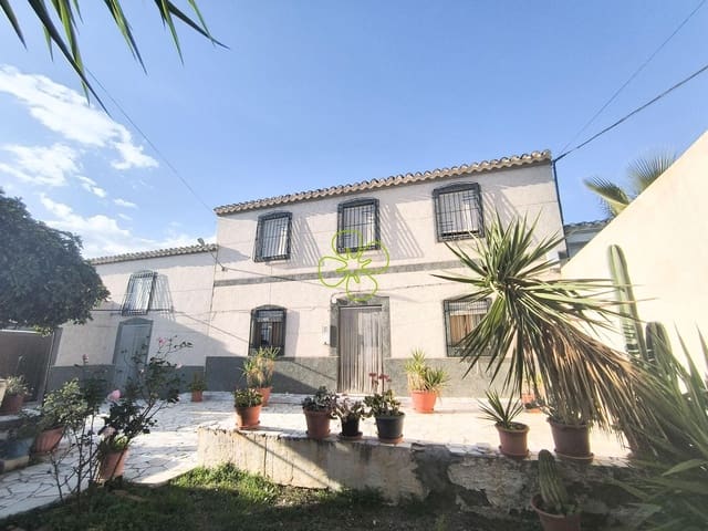 Finca/Casa Rural de 4 habitaciones en Albox en venta - 199.950 € (Ref: 9574789)