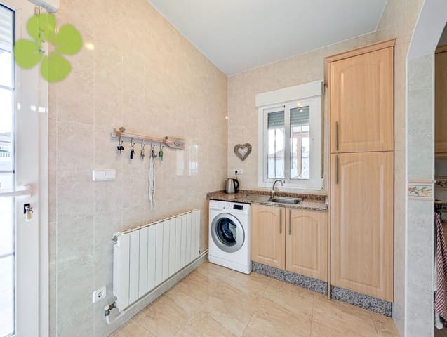 3 sovrum Villa till salu i Limaria, Arboleas med pool garage - 319 000 € (Ref: 9599676)