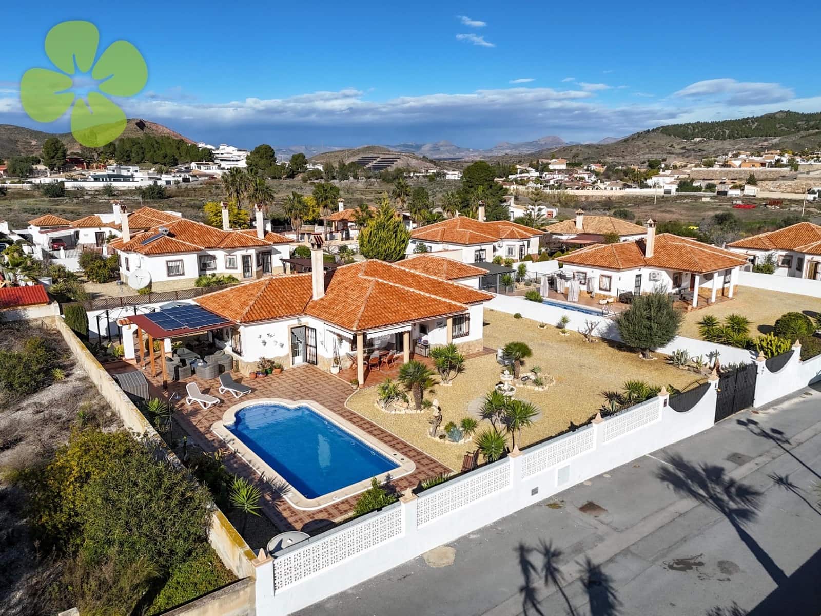 3 sovrum Villa till salu i Limaria med pool garage - 319 000 € (Ref: 9599676)