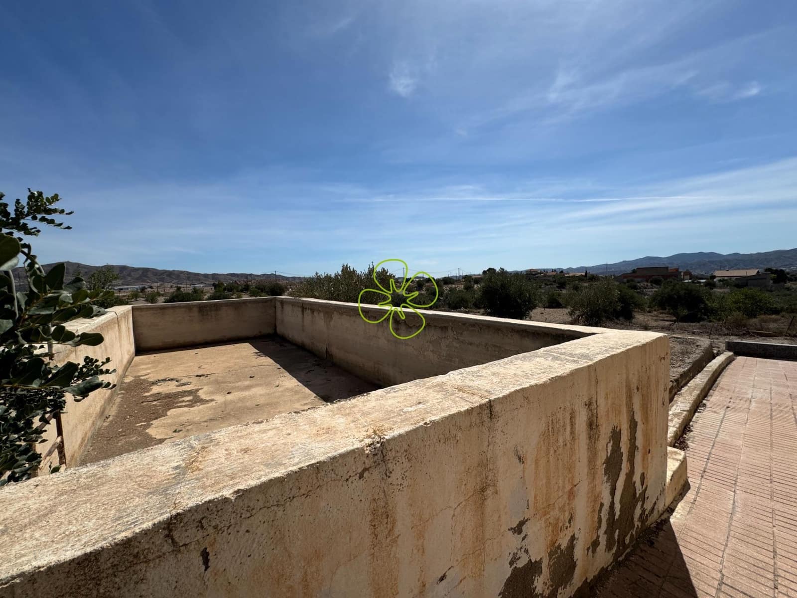 6 bedroom Villa for sale in Albox - € 220,000 (Ref: 9618209)