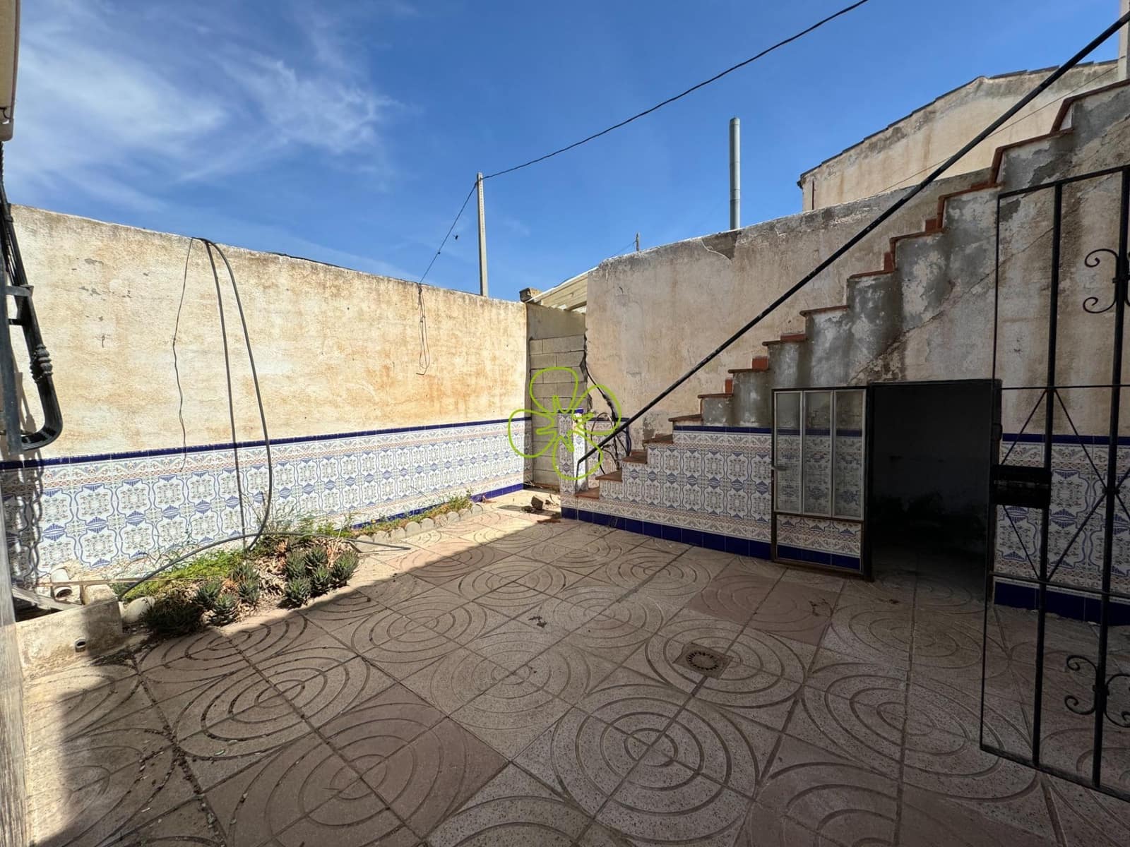 6 bedroom Villa for sale in Albox - € 220,000 (Ref: 9618209)