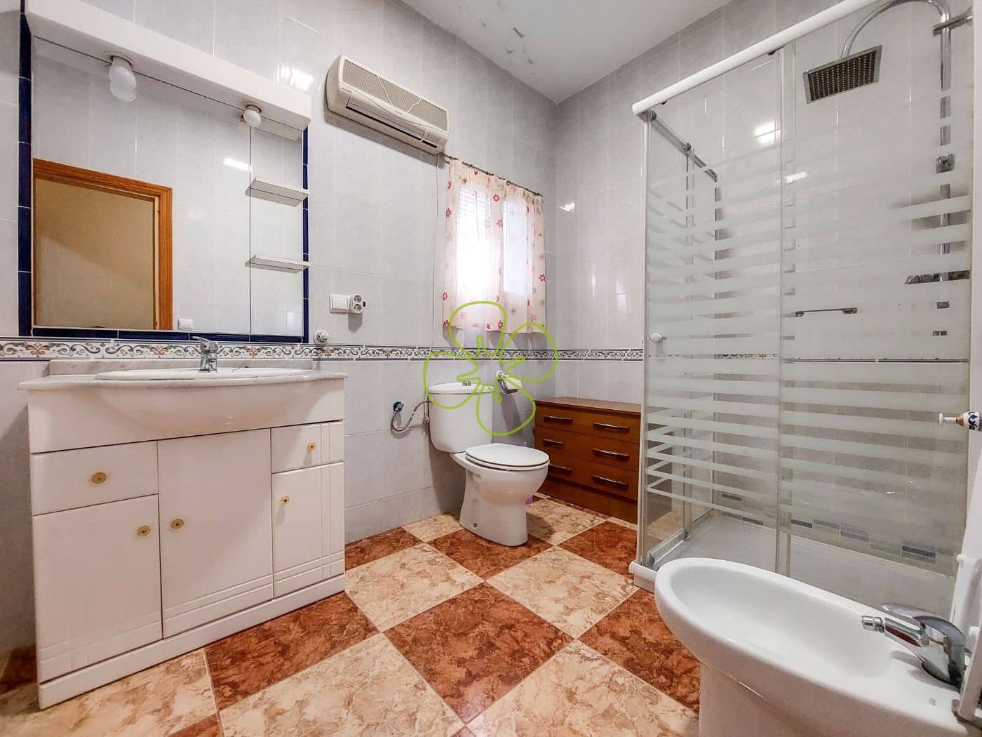 3 soverom Leilighet til salgs i Fines - € 66 000 (Ref: 9618210)