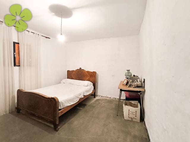 7 makuuhuone Maalaistalo myytävänä paikassa Cantoria - 199 999 € (Ref: 9618216)