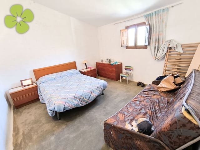 7 makuuhuone Maalaistalo myytävänä paikassa Cantoria - 199 999 € (Ref: 9618216)