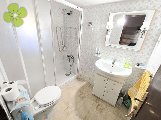 7 makuuhuone Maalaistalo myytävänä paikassa Cantoria - 199 999 € (Ref: 9618216)