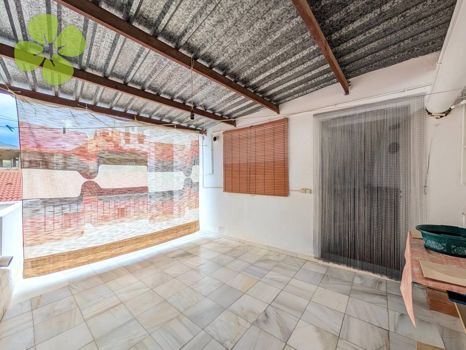 6 soveværelse Byhus til salg i Lijar - € 80.000 (Ref: 9618219)