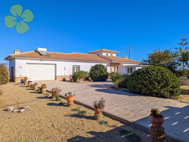 3 soverom Villa til salgs i Puerto Lumbreras med svømmebasseng - € 399 995 (Ref: 9618221)