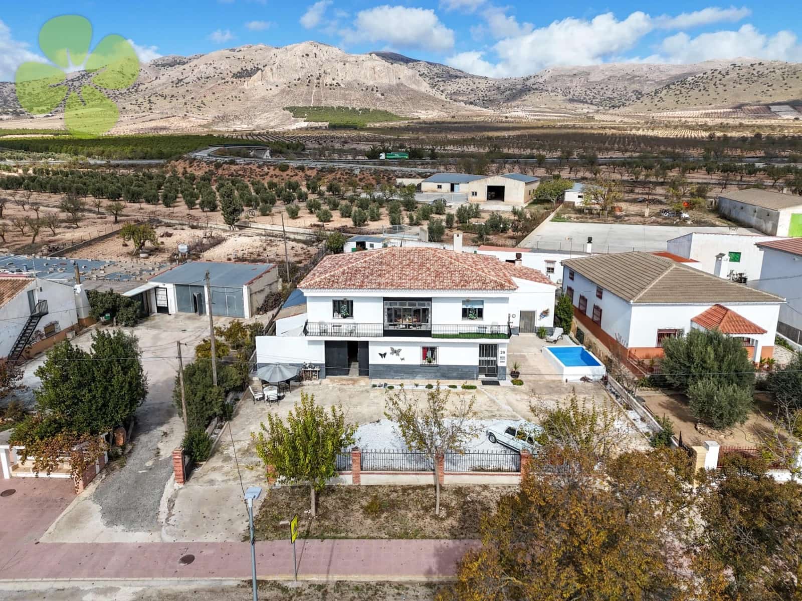 7 bedroom Townhouse for sale in Cullar with pool - € 149,000 (Ref: 9618222)