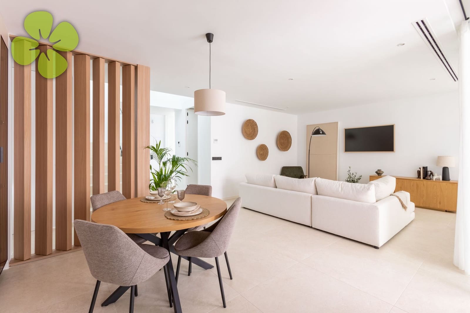 3 soveværelse Villa til salg i San Juan de los Terreros med swimmingpool - € 505.900 (Ref: 9618229)