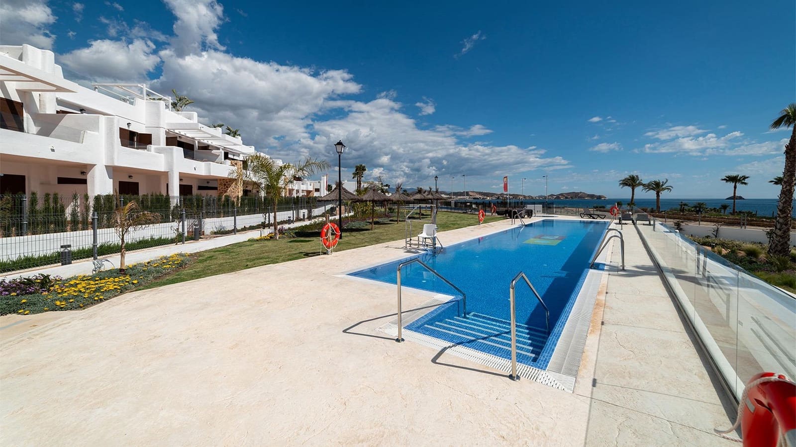 Apartamento de 2 habitaciones en San Juan de los Terreros en venta con piscina - 245.000 € (Ref: 9618241)