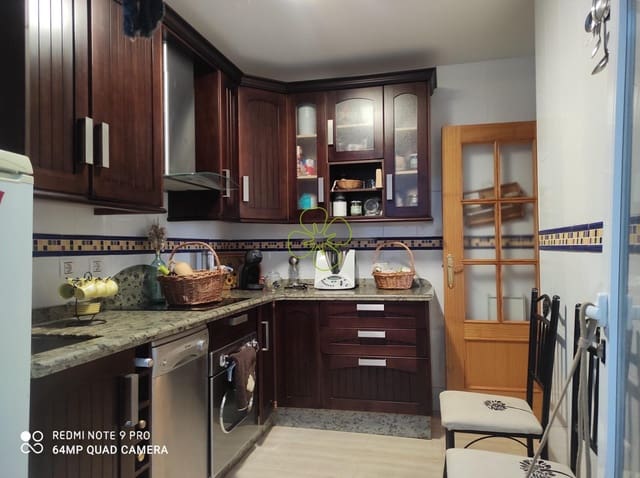 Apartamento de 3 habitaciones en Arboleas en venta - 103.000 € (Ref: 9618251)