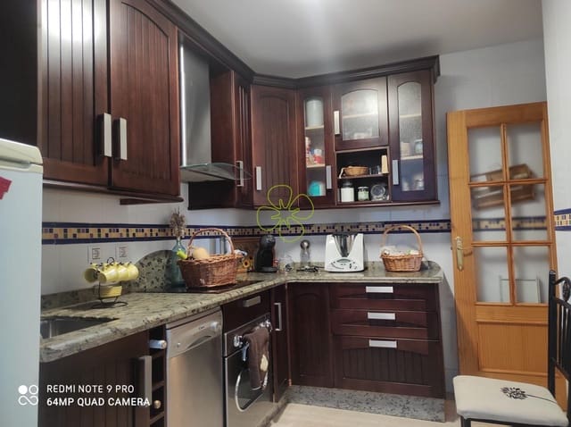 Apartamento de 3 habitaciones en Arboleas en venta - 103.000 € (Ref: 9618251)