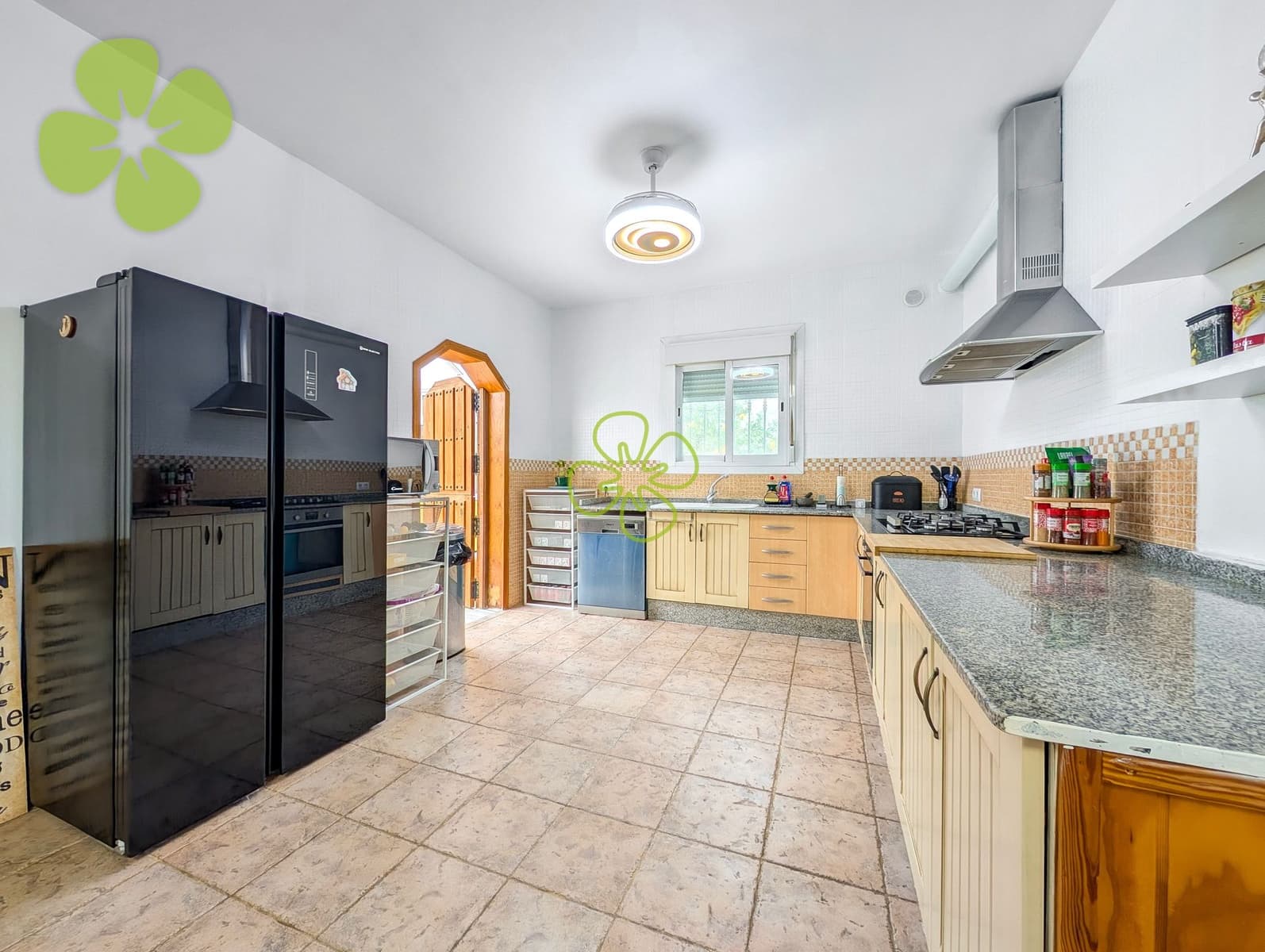 4 soveværelse Villa til salg i Lijar med swimmingpool - € 259.950 (Ref: 9618257)