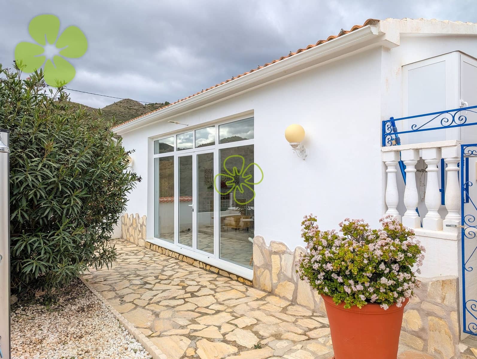 4 soveværelse Villa til salg i Lijar med swimmingpool - € 259.950 (Ref: 9618257)