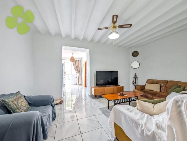 4 soveværelse Finca/Landehus til salg i Cantoria med swimmingpool - € 130.000 (Ref: 9618266)