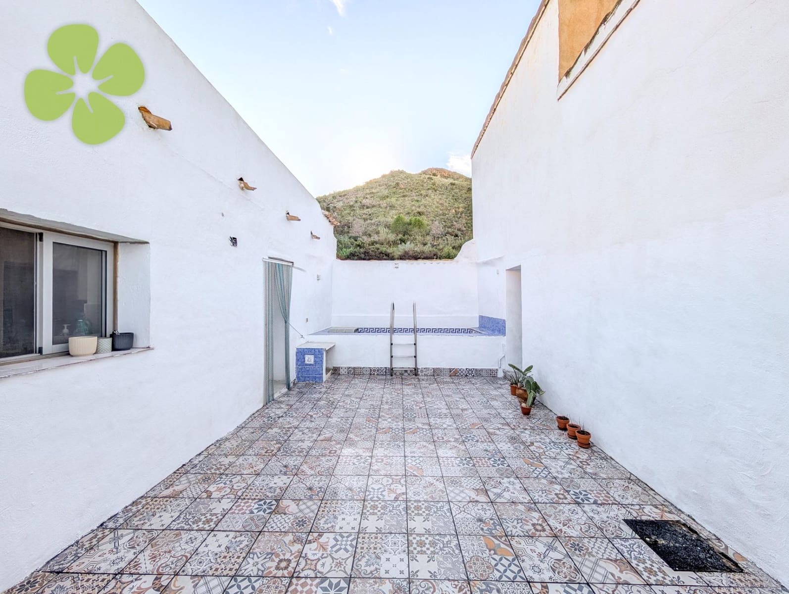 4 bedroom Finca/Country House for sale in Cantoria with pool - € 130,000 (Ref: 9618266)