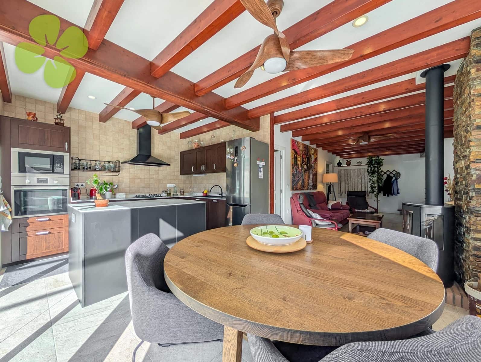 3 soveværelse Byhus til salg i Lijar med swimmingpool - € 219.000 (Ref: 9618267)