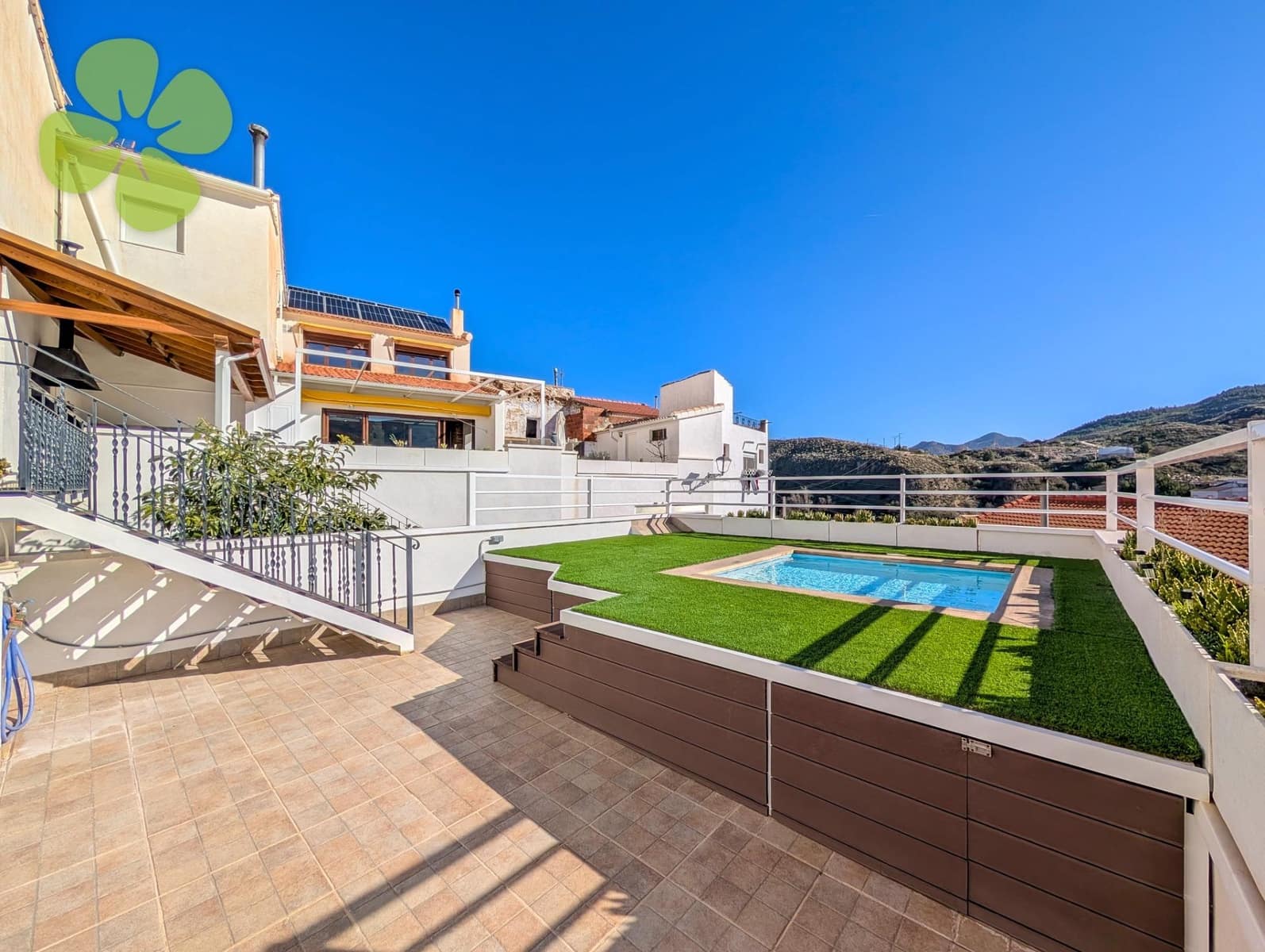 3 soveværelse Byhus til salg i Lijar med swimmingpool - € 219.000 (Ref: 9618267)