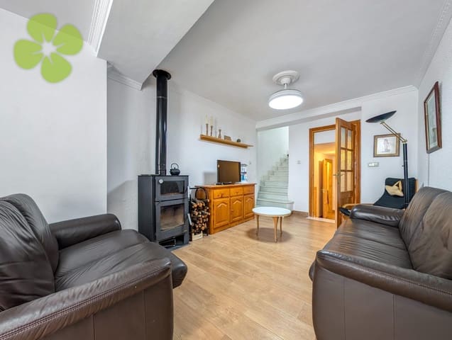 3 soveværelse Byhus til salg i Líjar - € 69.000 (Ref: 9618269)