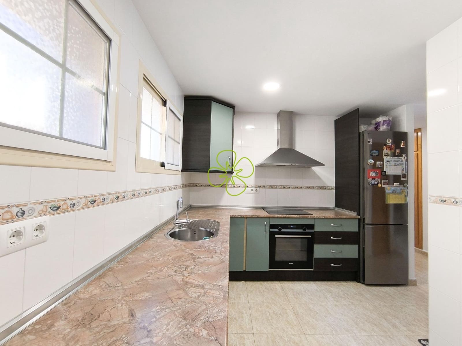 3 bedroom Apartment for sale in Zurgena with pool - € 139,950 (Ref: 9618270)