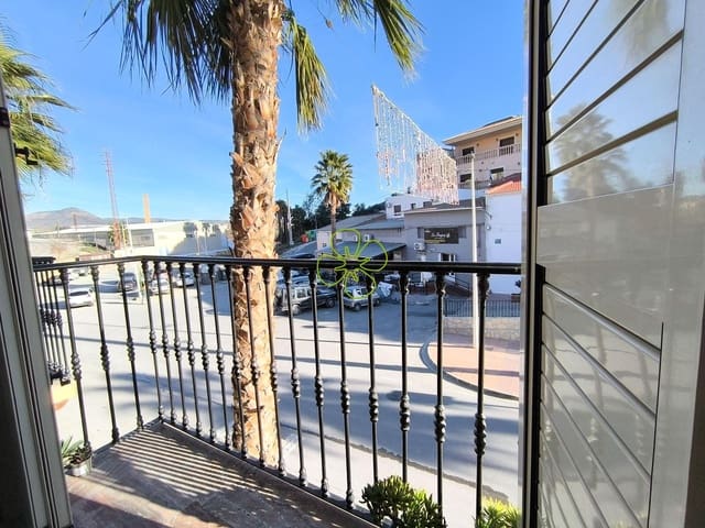 3 makuuhuone Huoneisto myytävänä paikassa Zurgena mukana uima-altaan - 139 950 € (Ref: 9618270)