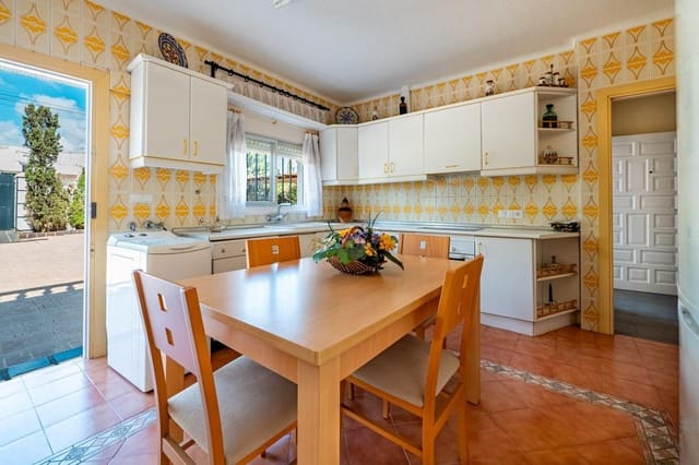 5 bedroom Villa for sale in Mojácar with pool - € 1,750,000 (Ref: 9618272)