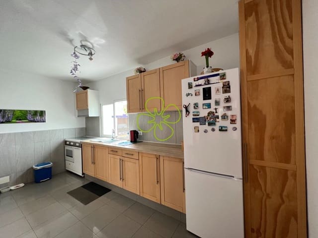 3 bedroom Villa for sale in Oria - € 199,000 (Ref: 9618274)