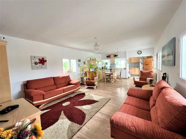 3 bedroom Villa for sale in Oria - € 199,000 (Ref: 9618274)