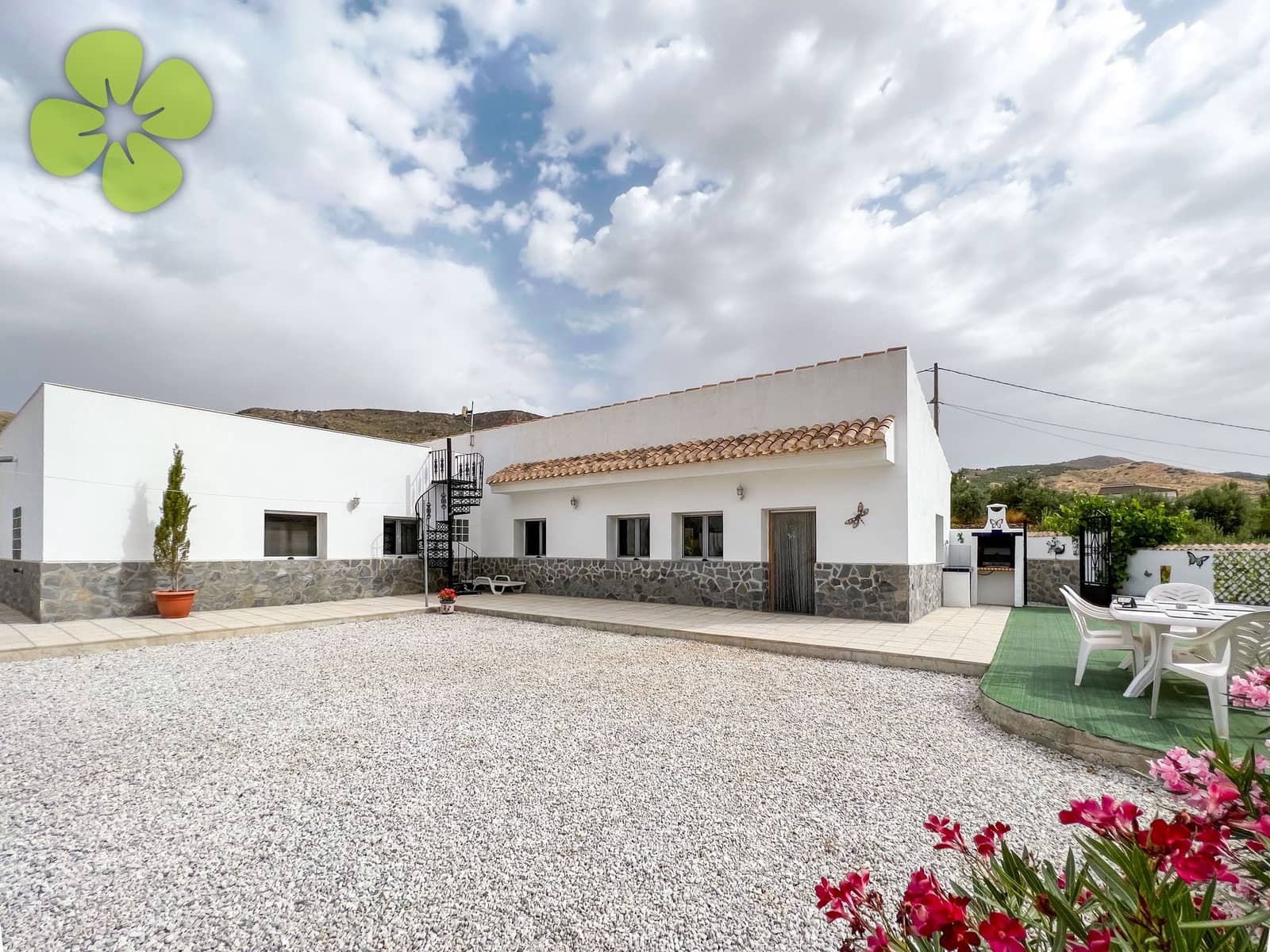 3 bedroom Villa for sale in Oria - € 199,000 (Ref: 9618274)