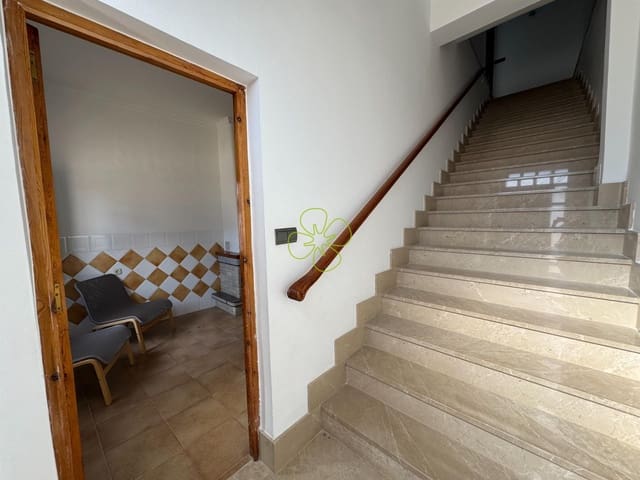Casa de 5 habitaciones en Albox en venta con piscina - 198.000 € (Ref: 9618287)